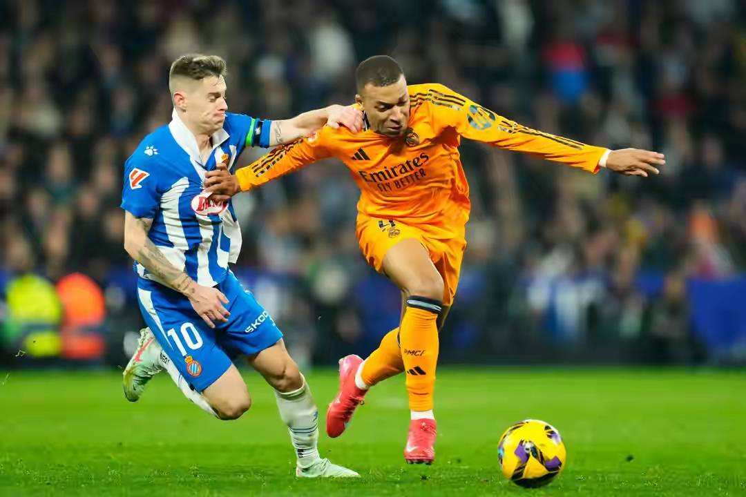 10年梦醒！武磊老东家5.4亿易主，中国老板套现离场